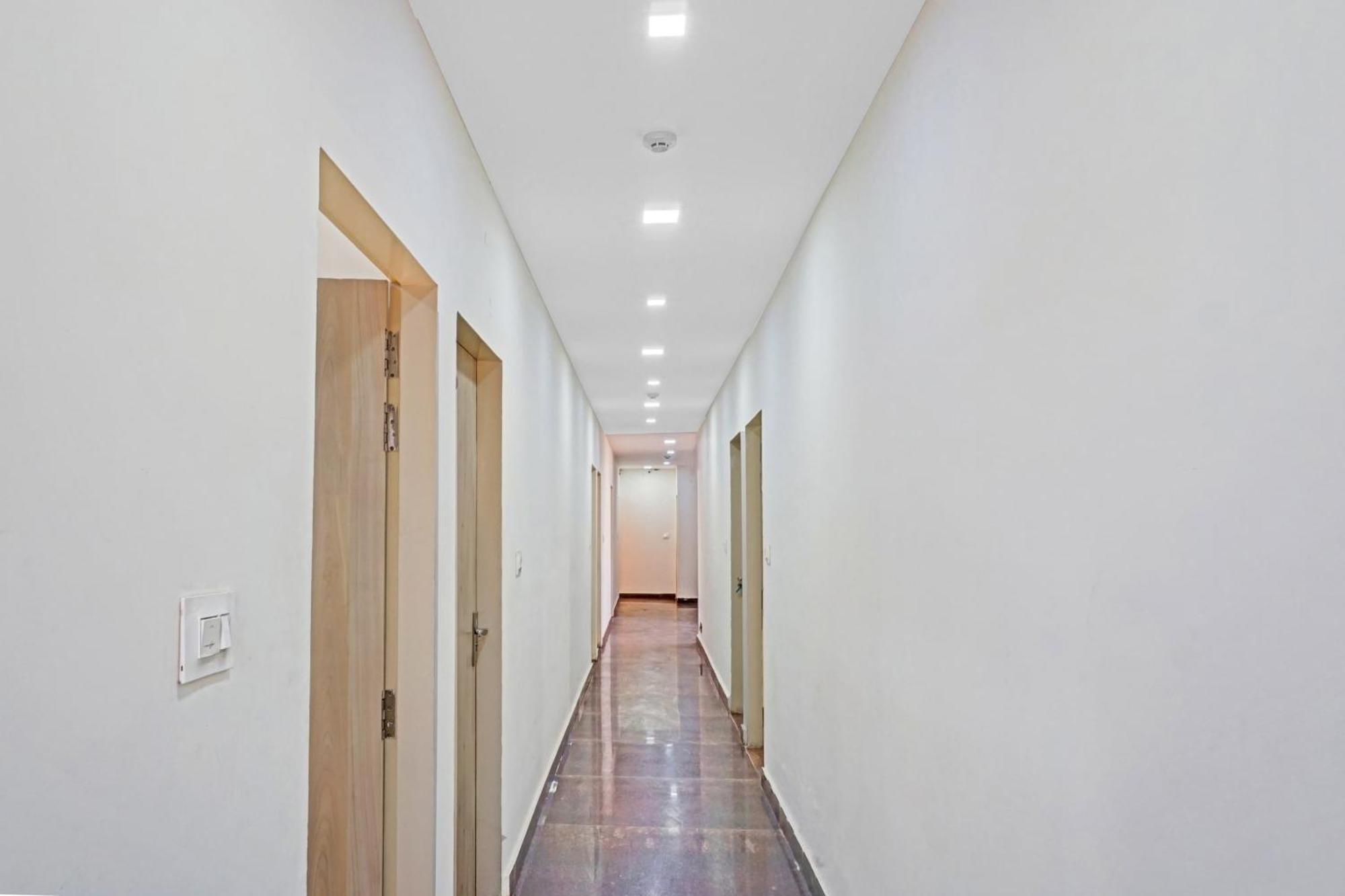 Collection O Sundew Hotel
